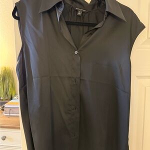 Banana Republic Charcoal Button-Up Shirt